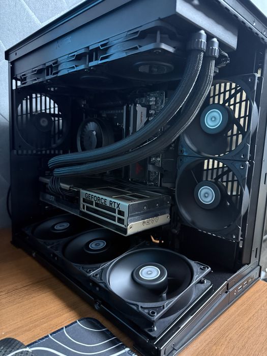 Продам МОЩНЫЙ ИГРОВОЙ компьютер