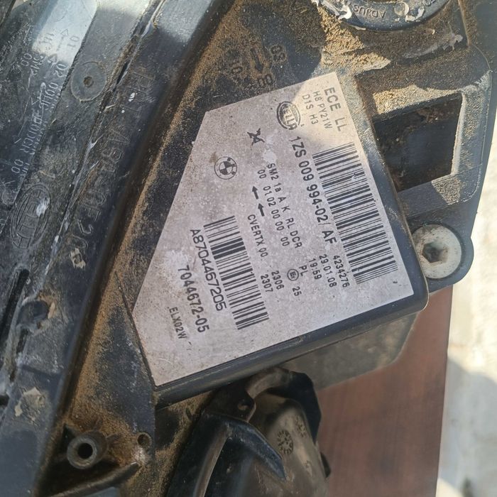 Фарове за Бмв Е60 Е61  фейслифт ксенон динамик (завиващии