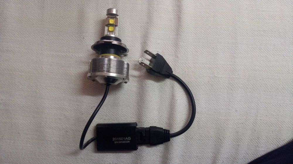Главни LED Крушки H4 за автомобилни фарове , НОВИ !