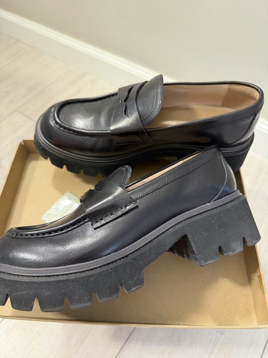 Лоферы 40 размер , кожа