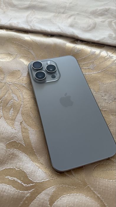 Пррдам iphone 15 pro max, 512 gb