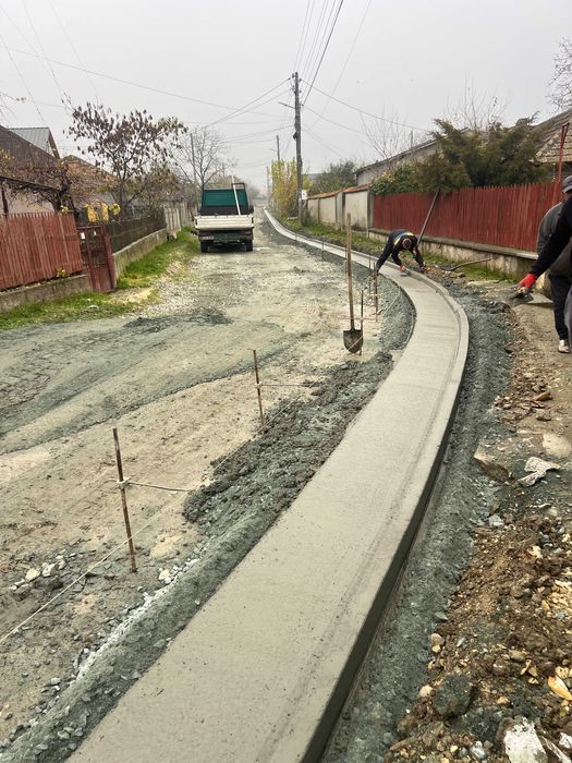 Santuri si rigole betonate  rigole de acostament realizate mecanizat