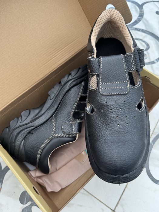 Новая спец обувь SCENDA