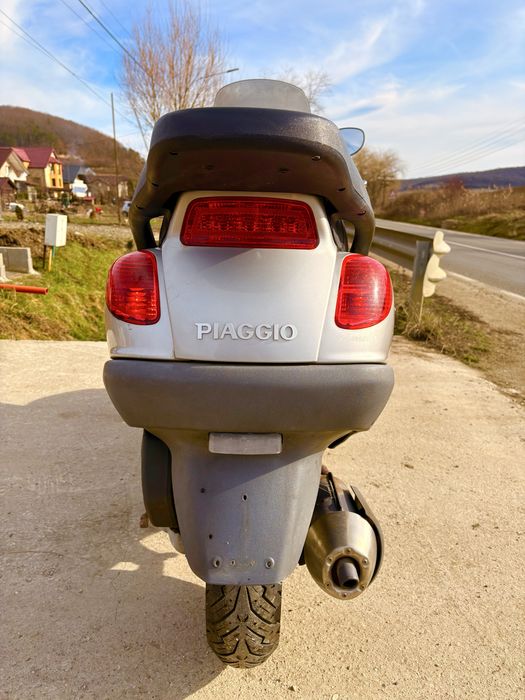 Piaggio x9 180 cc recent adus cu acte in regula!