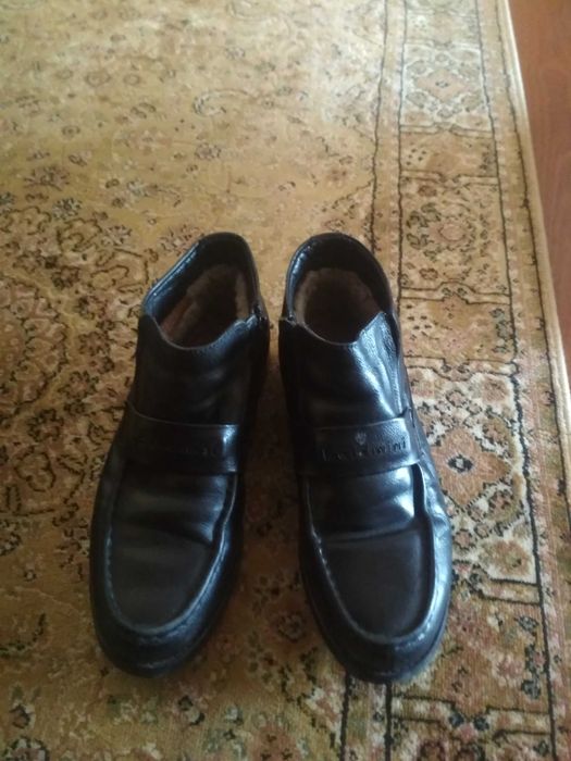 Кроссовки утепленные