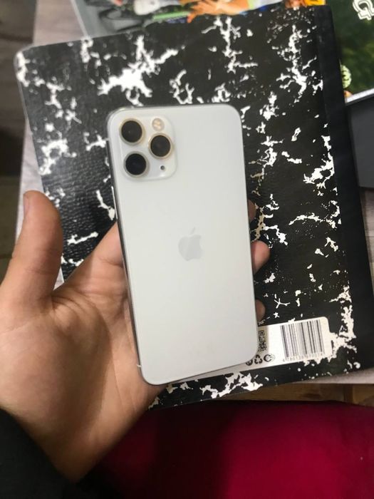 Iphone 11 pro.