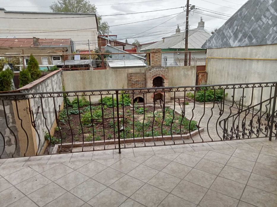 Inchiriez cladire pretabila clinica, gradinita, cladire birouri