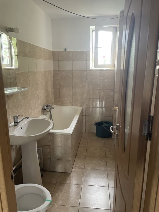 Inchiriez apartament Craiova Rovine - Wiesana( Supeco)