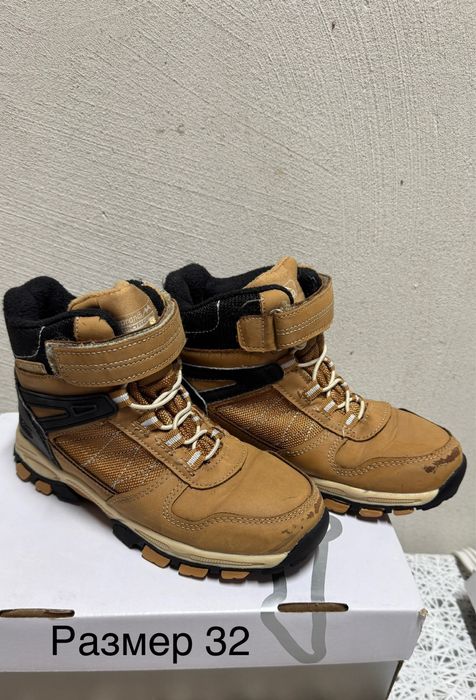 Детски боти. Размер 28, 30, 32. Употребявани. Зимни ботуши за момче