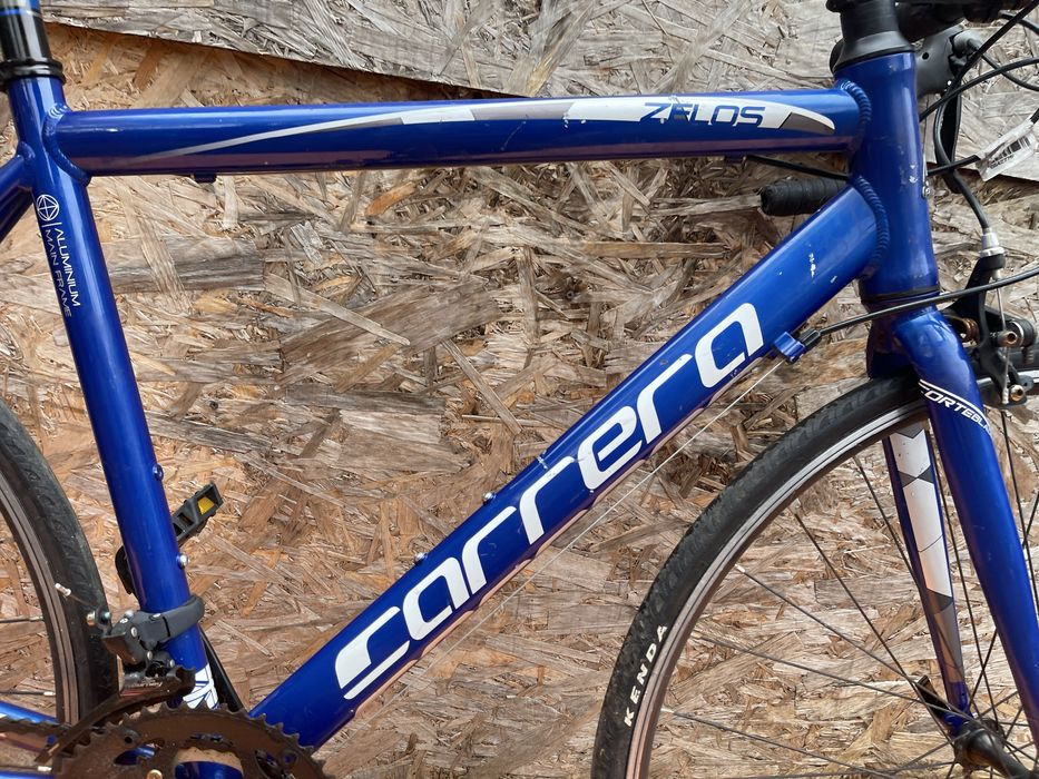 Bicicleta cursiera Carrera zelos  cadru aluminiu roti 28”