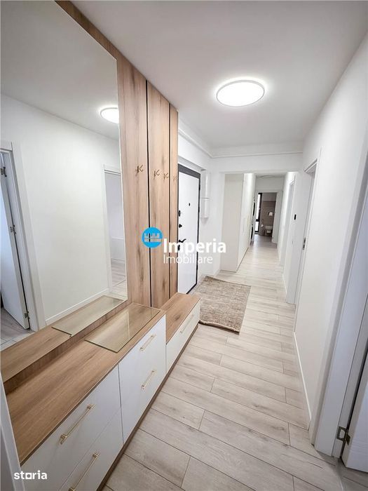 Apartament NOU, 3 camere + Parcare, Copou !