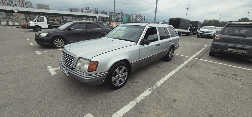 Mercedes 124 2.2 плита универсал