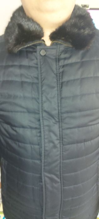 Продам куртку зимнюю .