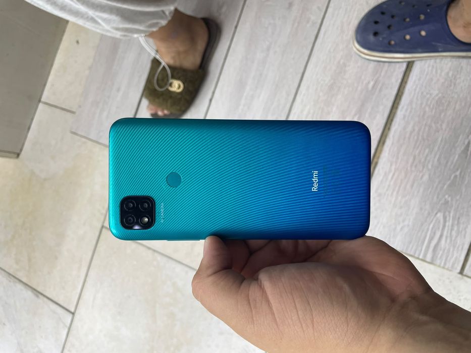 Продам Xiaomi Redmi 9C 128 ГБ есть торг
