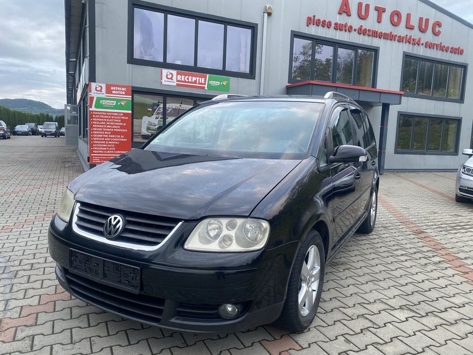 Dezmembrez VW Touran 2.0tdi BMM