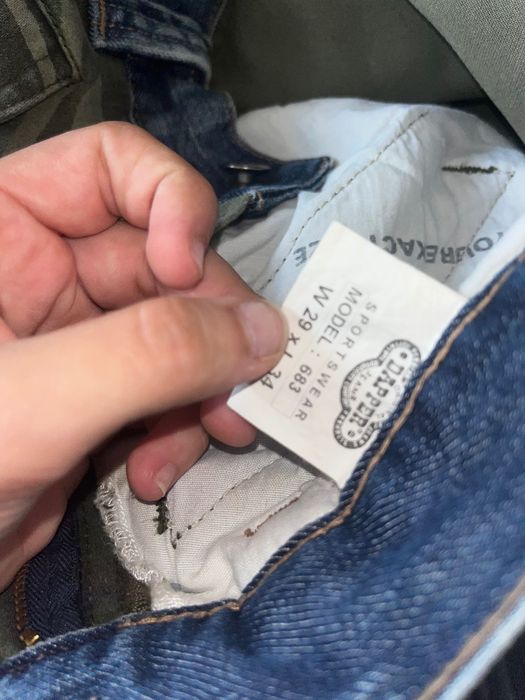 Продаю джинсы новый