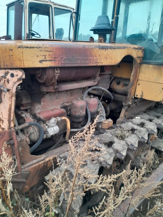 бульдозер дт 75 с клином и лопатой
