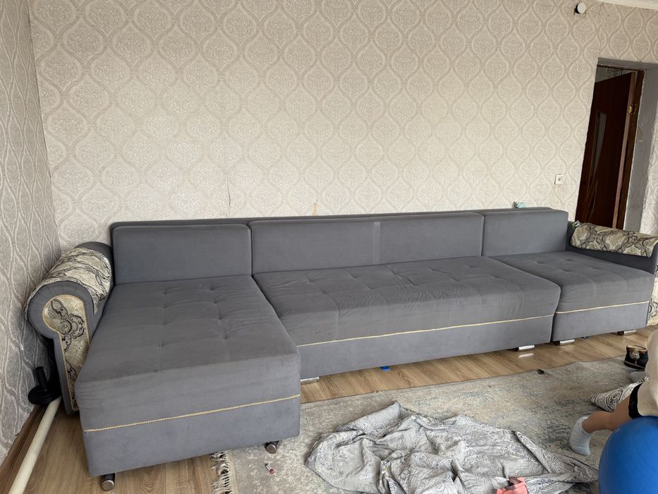 Диван чистый новый