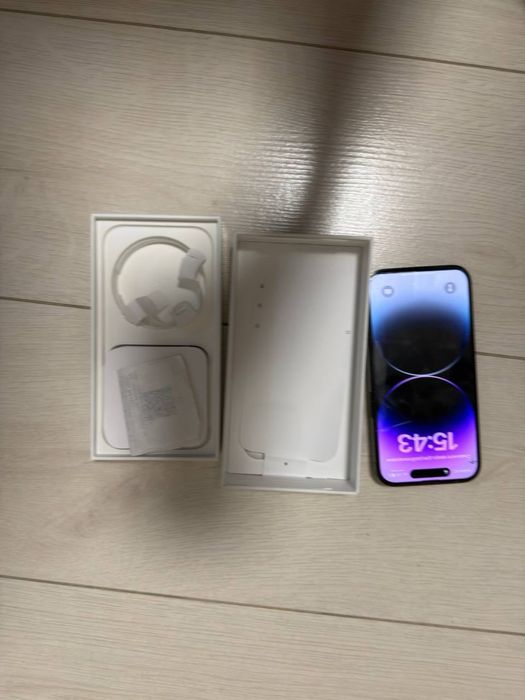 продам айфон 14 про