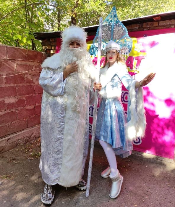 Костюмы деда мороза и снегурочки