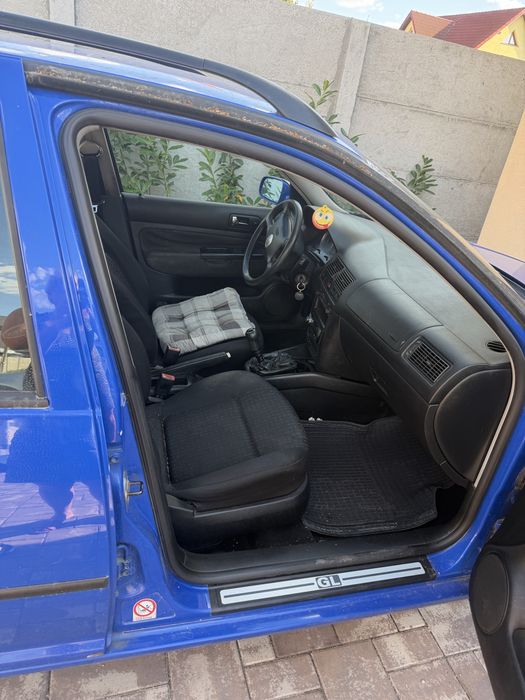 VOLKSWAGEN Golf 2003 — imagine 4