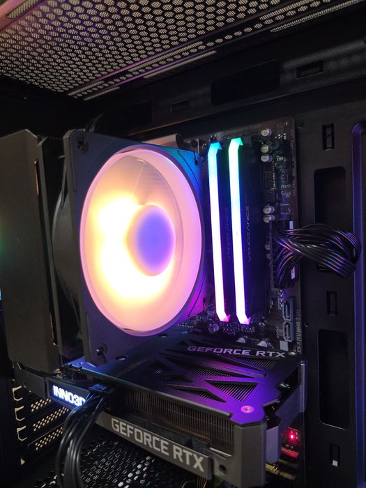 Геймърски компютър Ryzen 7 3700X / 3060 TI / 16GB / 512GB SSD