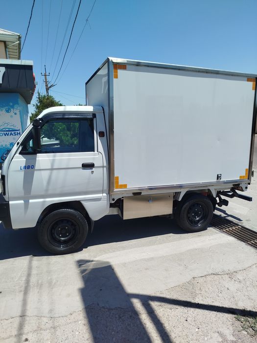 Damas labo sotiladi