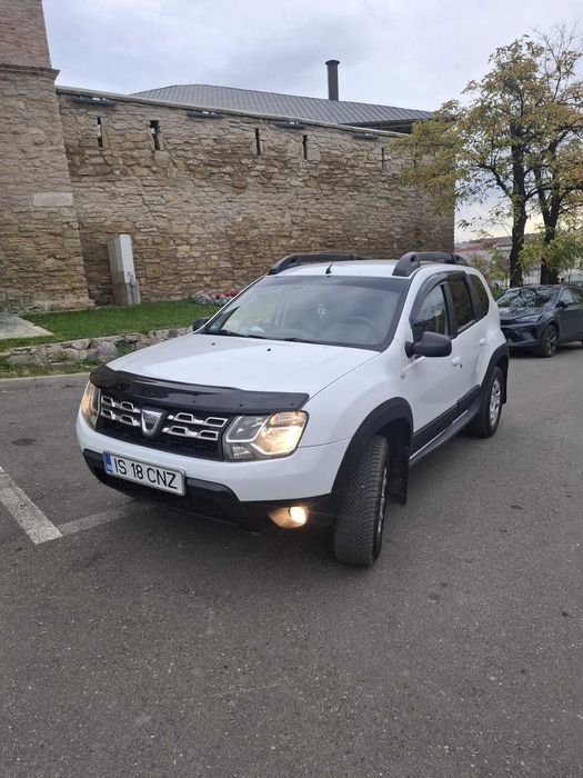 Dacia Duster 4x4 1.6 benz. Euro6 Navi/Cross
