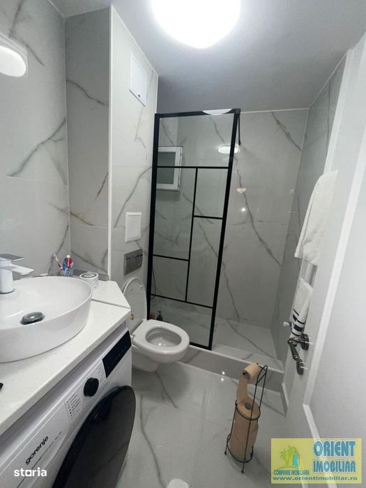 Tomis Nord, Ciresica, de vanzare 2 camere, gaze, mobilat, renovat