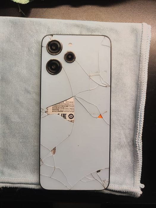 Телефон Redmi 12