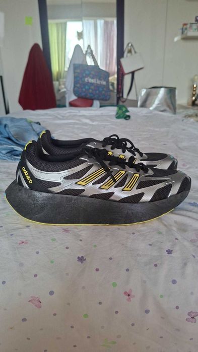 Чисто нови мъжки маратонки ADIDAS ADIZERO