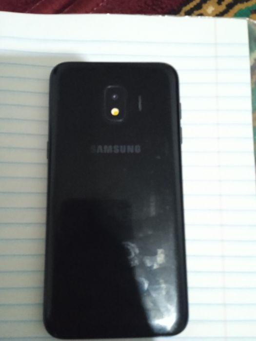 Samsung J2 Core telefon