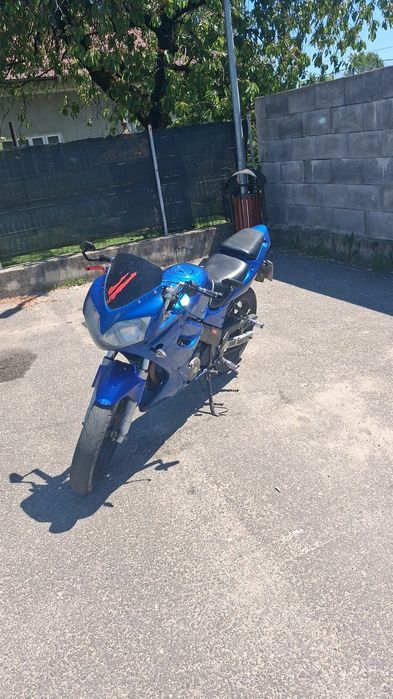 Vand motocicleta Honda CBR 125