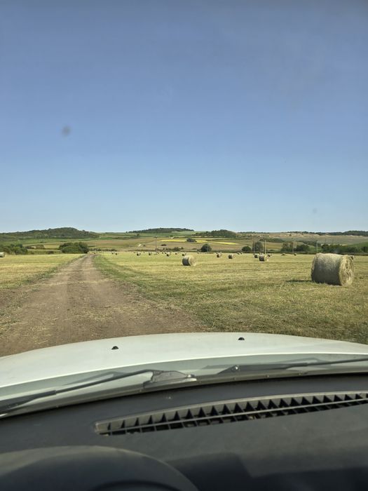 Baloti de fan si otava