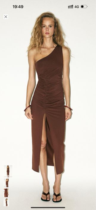 Коричневое платье Zara
