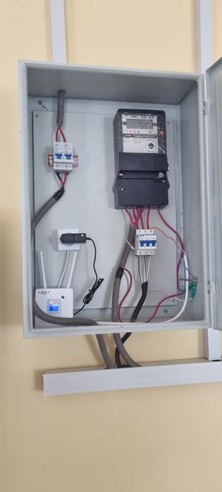 Установка солнечный панели