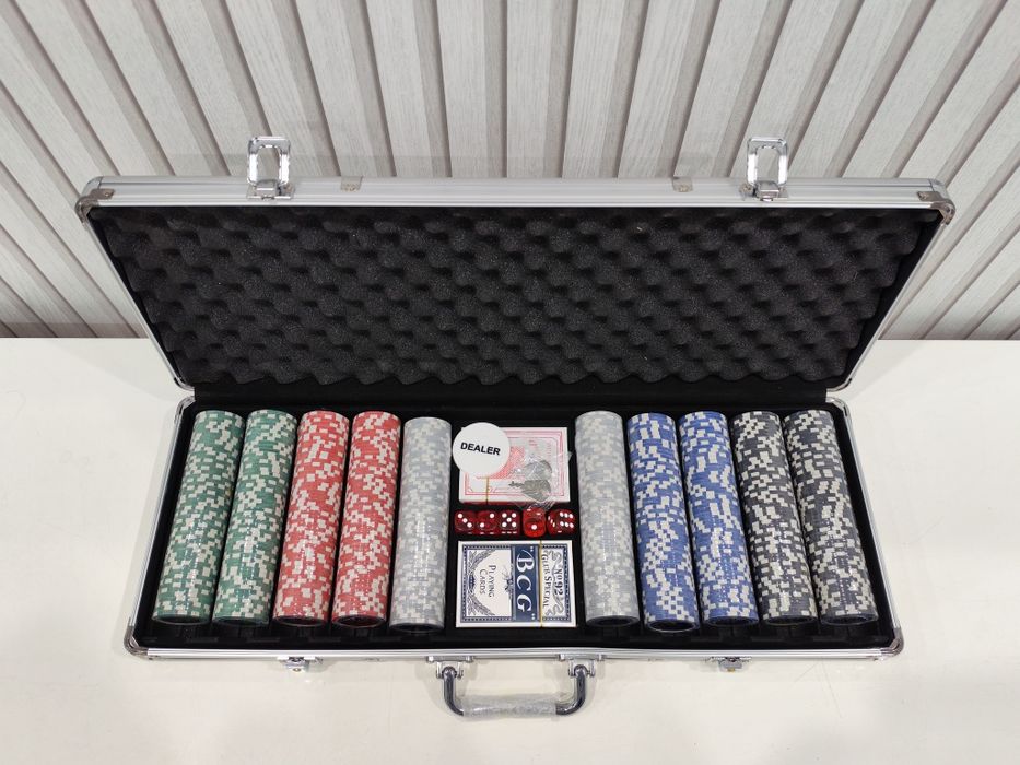 Фишки покерные в кейсе 500 шт с номиналом