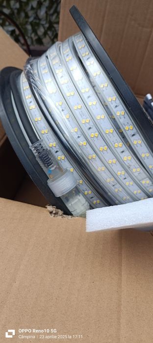 Vand bandă led Woltz, 50m, nouă în cutie.(2buc)