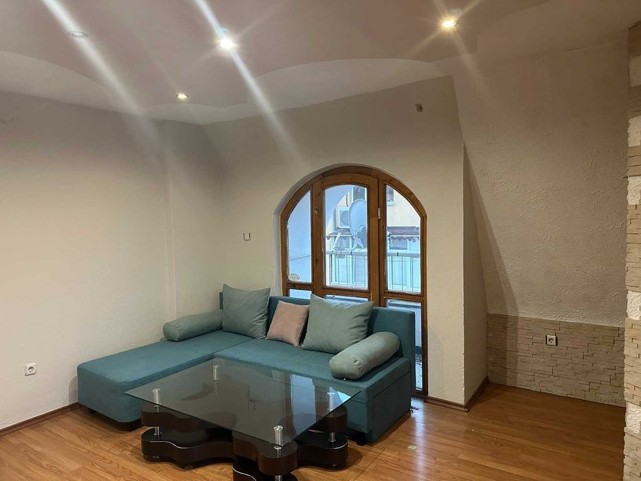 Продава се Тристаен апартамент в Асеновград - 85 кв.м за 900 €/кв.м - Снимка #3