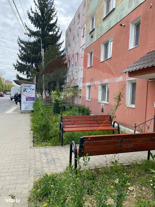 Apartament 2 camere în Mediaș – etaj 2 ideal si pt renovare