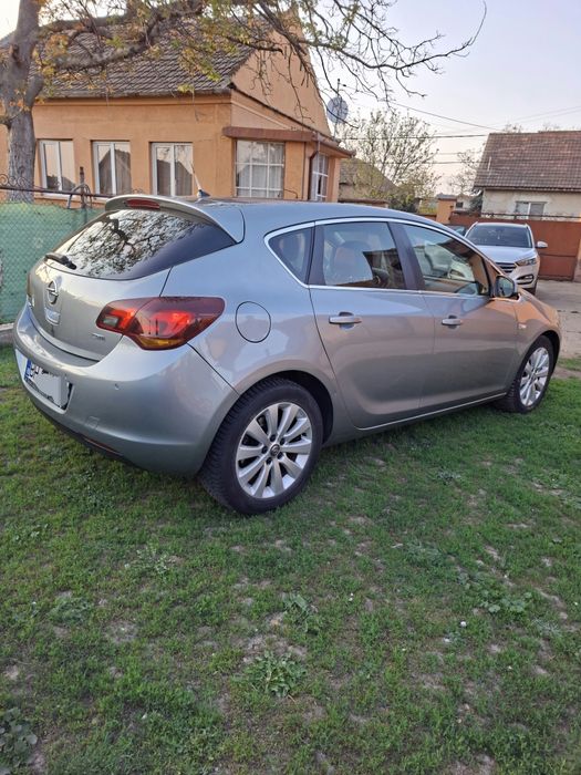 OPEL Astra 2010 — imagine 19
