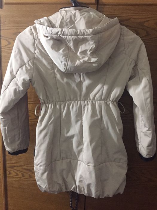 Куртка весна -осень на девочку