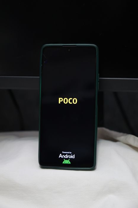 Xiaomi POCO F5 12/256gb (ekran)