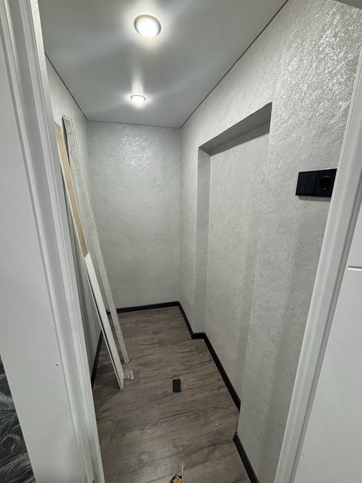 Продам 2 комнатую кайсенова 125