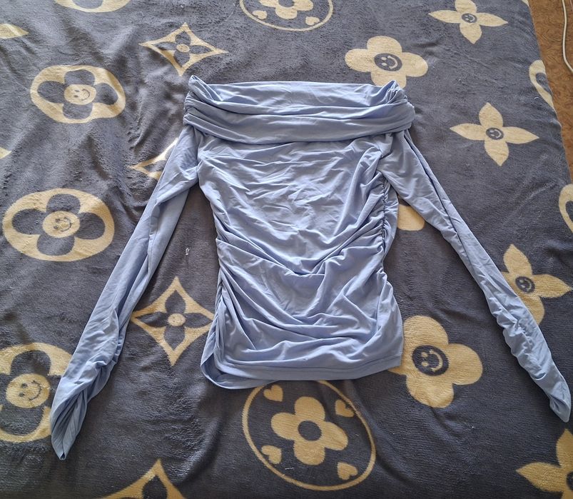 Продам платья модные