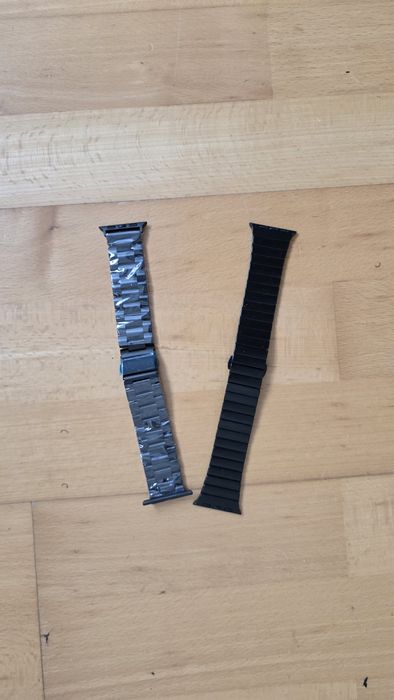 Brățări metalice pentru Apple Watch