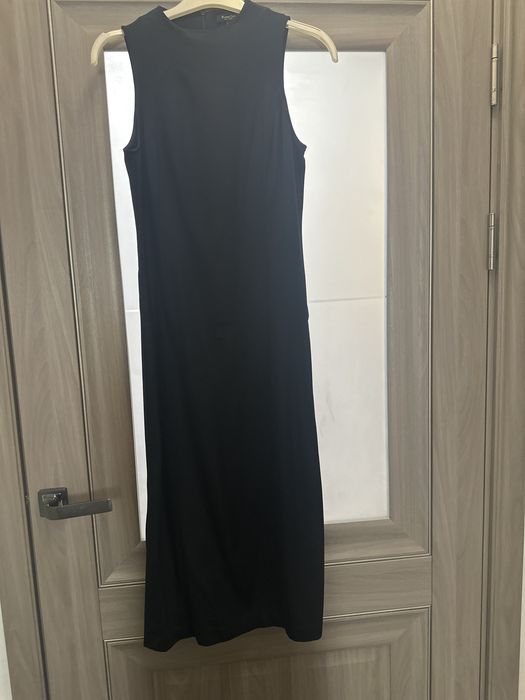 Платье Massimo Dutti, прямое, в офис