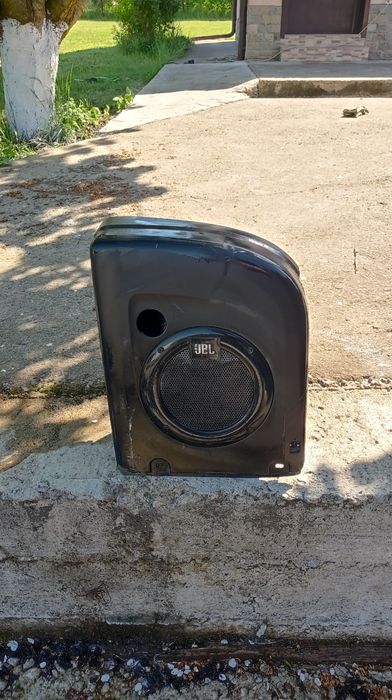 Субуфер JBL за Peugeot 308 2010