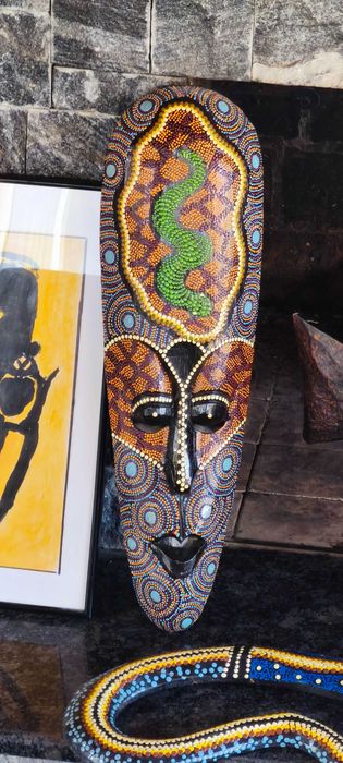 Декорация маска туземец жираф гущер