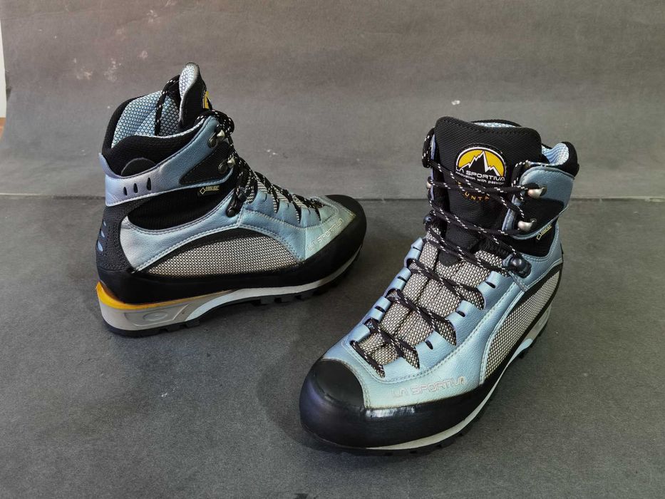 Bocanci piele 40 41 ghete munte  LaSportiva  Goretex  Vibram ca Noi